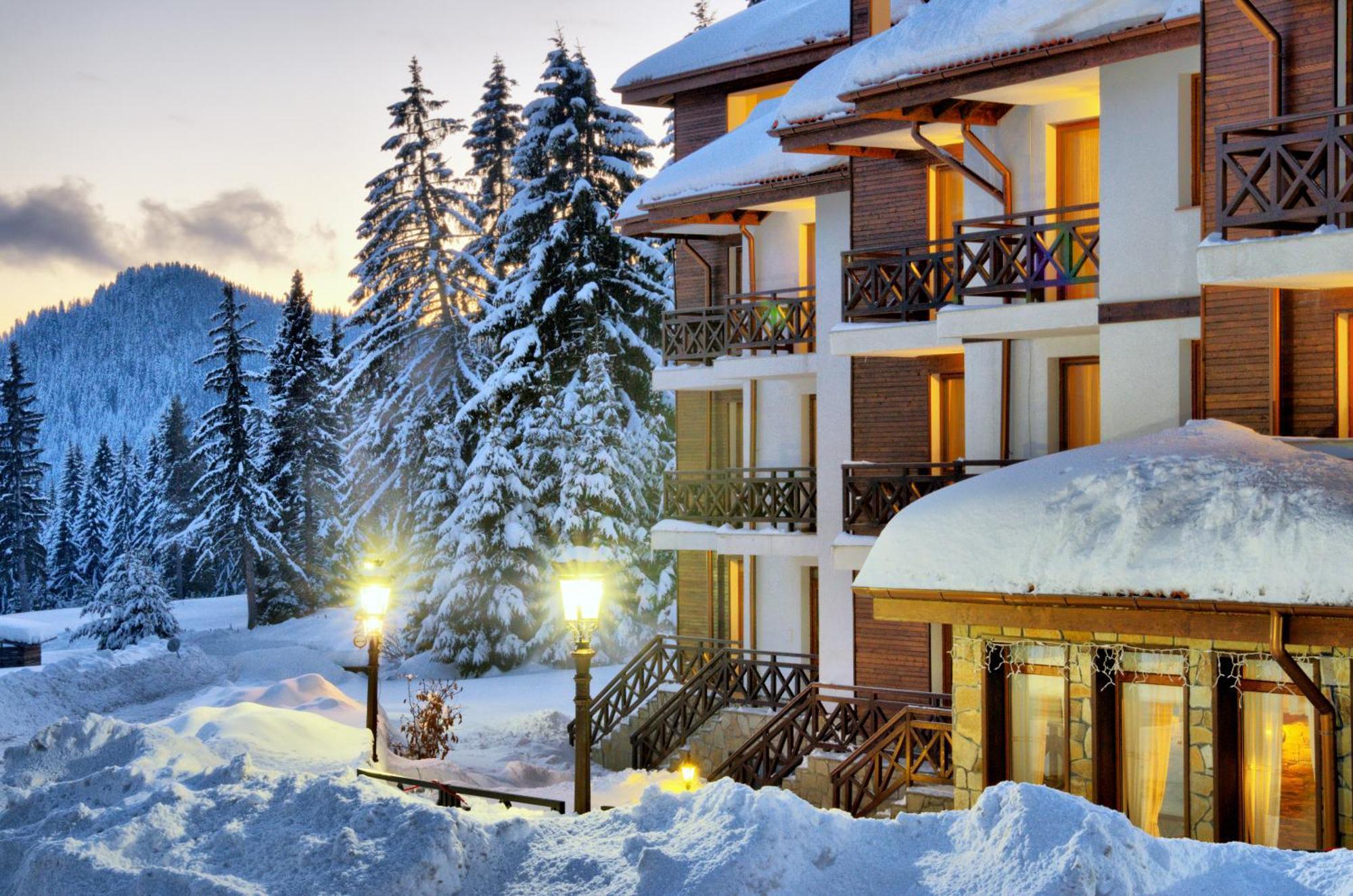 Mountain Lake Hotel Smolyan Bagian luar foto