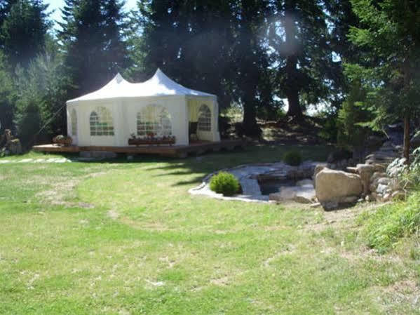Mountain Lake Hotel Smolyan Bagian luar foto